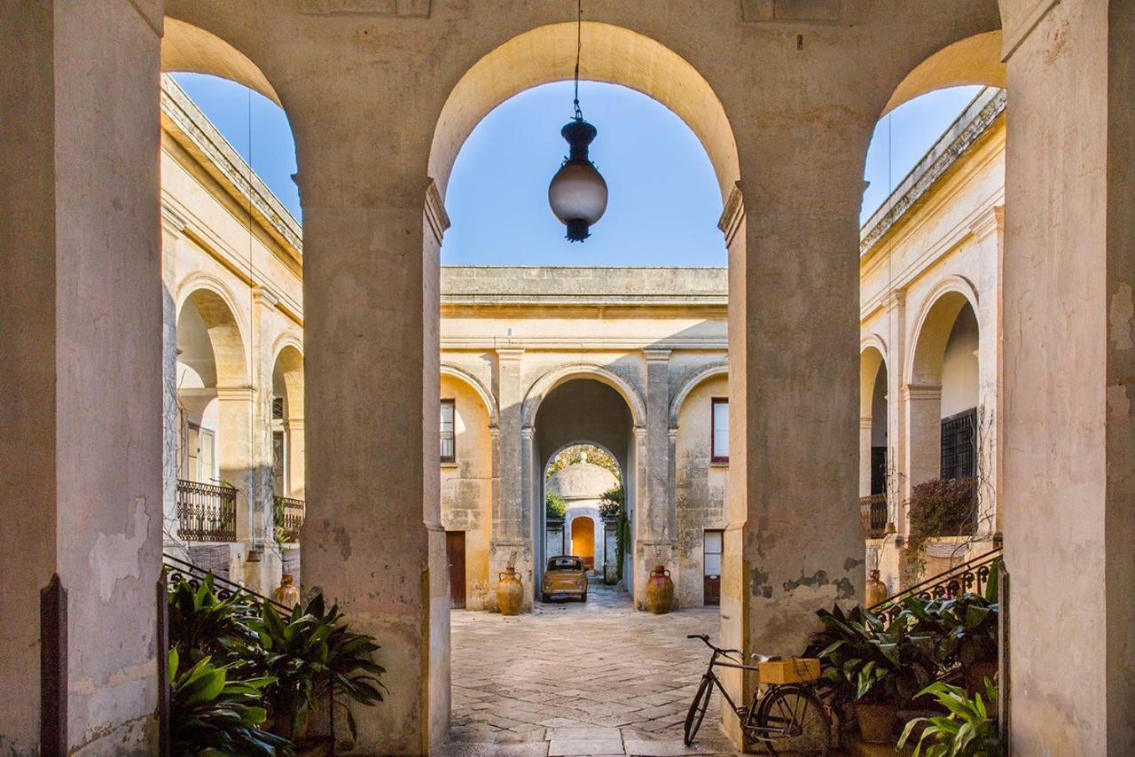 Palazzo Daniele, A Member Of Design Hotels Ґальяно-дель-Капо Екстер'єр фото