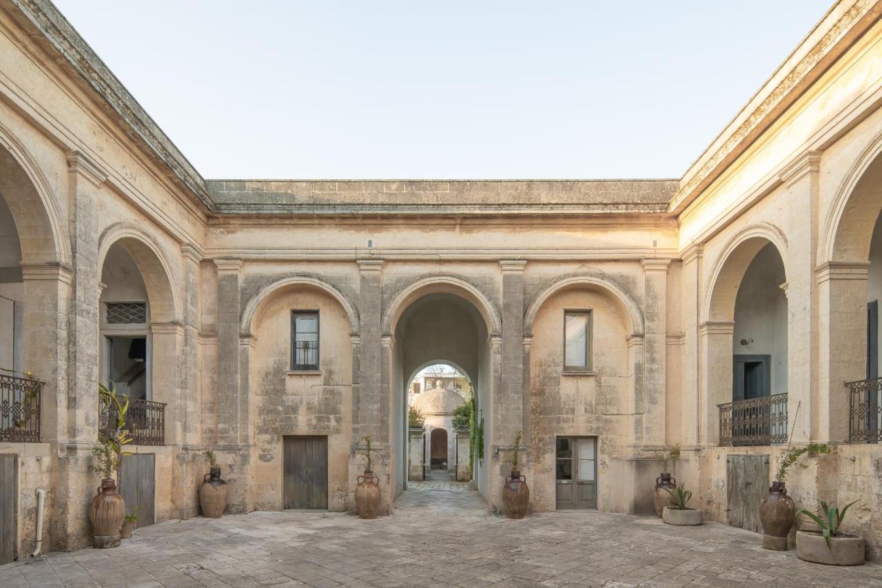 Palazzo Daniele, A Member Of Design Hotels Ґальяно-дель-Капо Екстер'єр фото