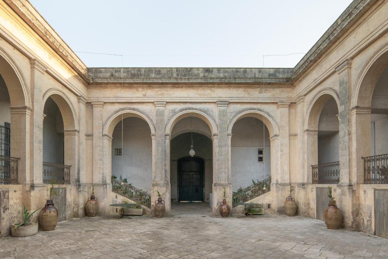 Palazzo Daniele, A Member Of Design Hotels Ґальяно-дель-Капо Екстер'єр фото