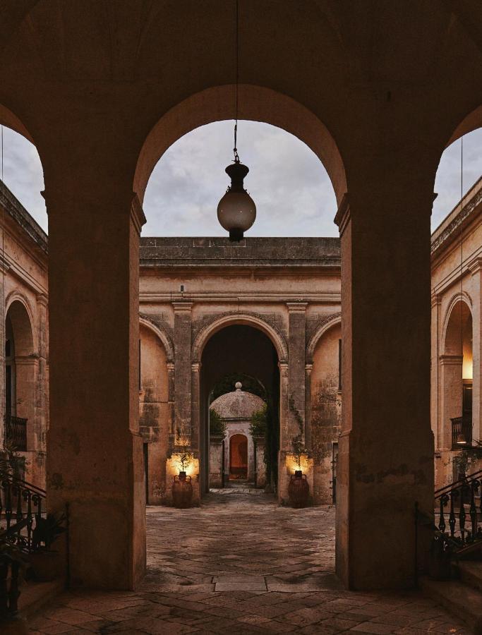 Palazzo Daniele, A Member Of Design Hotels Ґальяно-дель-Капо Екстер'єр фото
